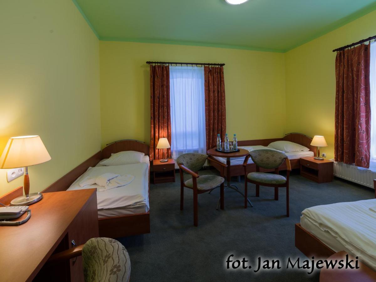 Majewski Hotel & Spa Malbork Habitación foto